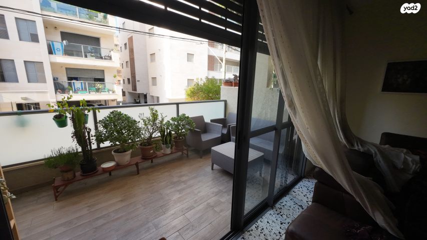 דופלקס, ביאליק 9, מרכז דרום, רעננה