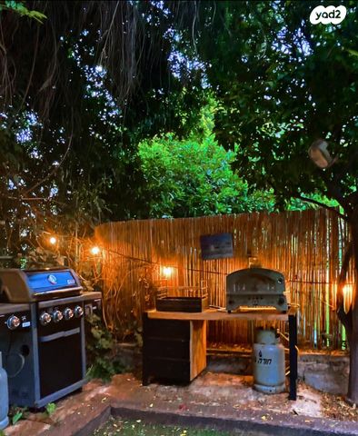 בית פרטי/ קוטג', ברקן 17, בת חפר, בת חפר