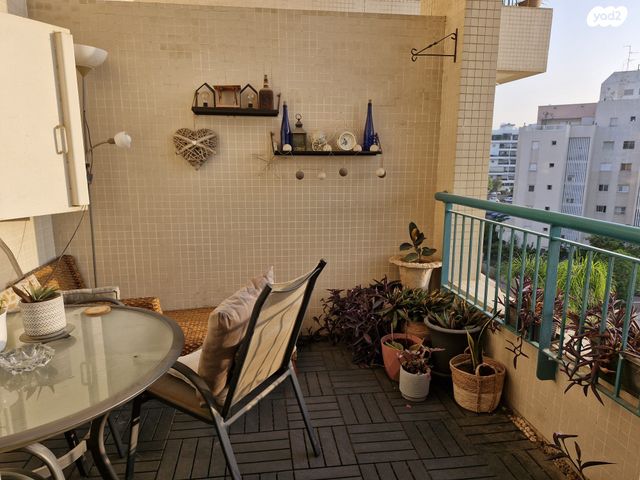 דירה, התזמורת 34, נאות אשלים, ראשון לציון