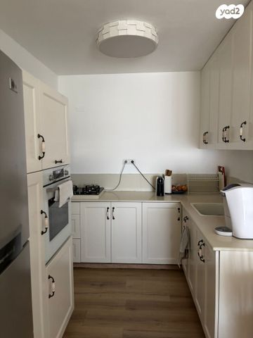 דירה, תפוז 4, נווה פרדסים, פרדס חנה כרכור