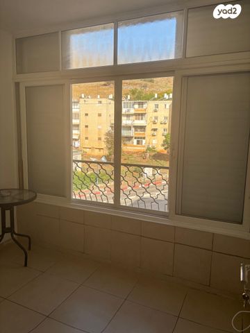 דירה, הרצל 7, מרכז העיר, קרית שמונה