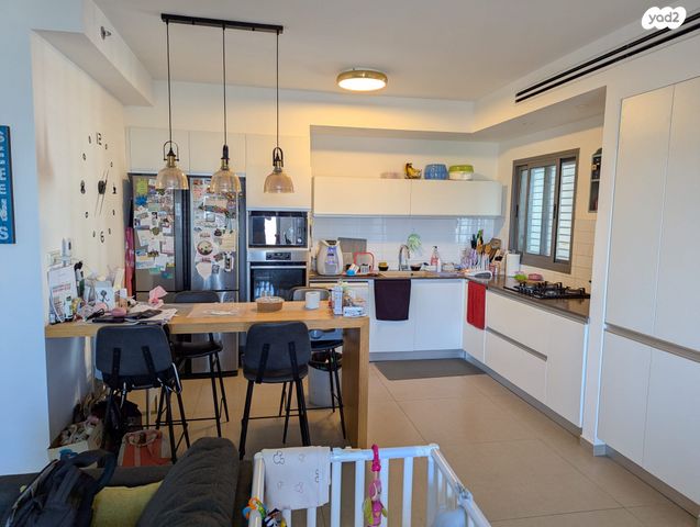 דירה, דרך בן גוריון 13, אבן גבירול, רחובות