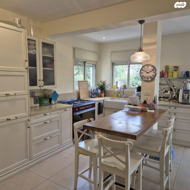 דירת גן, הצבי 10, רמת הטייסים, תל אביב יפו