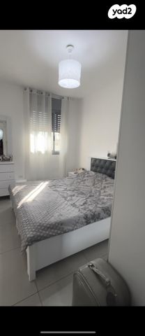 דירה, הנרקיסים 12, רכסים, רכסים