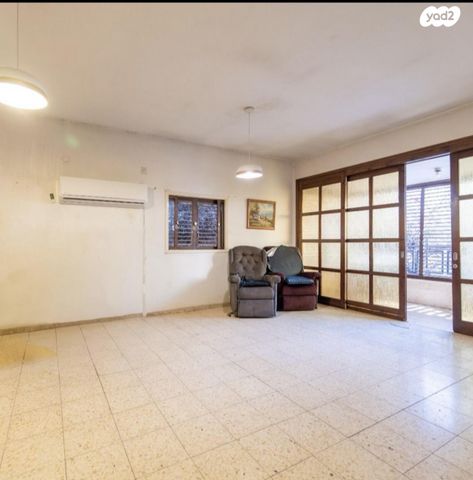 בית פרטי/ קוטג', בן שמן 10, נחלת גנים, רמת גן