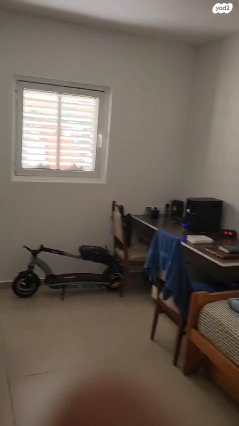 דירה, אדמונית 3, הפרחים, מודיעין מכבים רעות