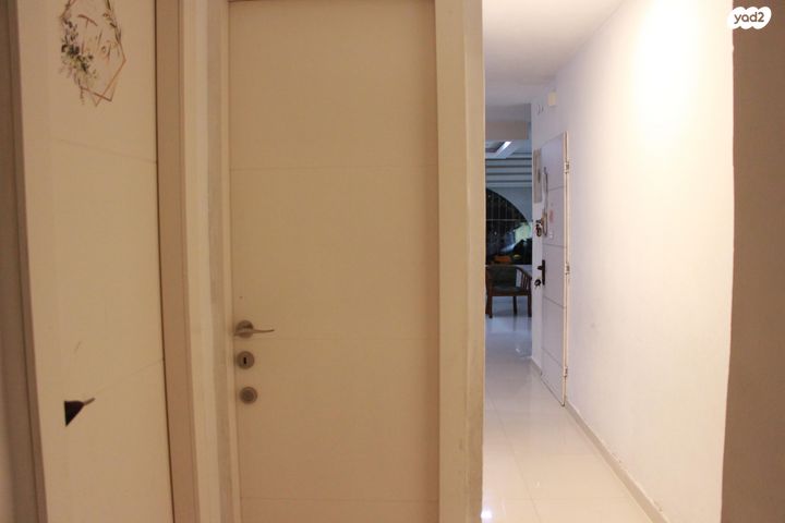 דירה, הנחלים 120, הנחלים, מעלה אדומים