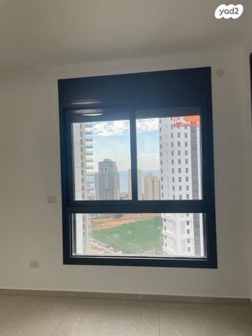 דירה, אמנון ליפקין שחק 1, נוף הטיילת, נתניה