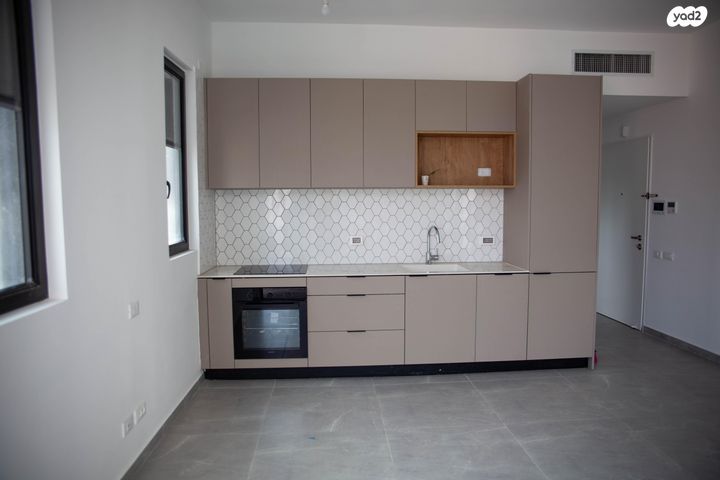 דירה, רבנו חננאל 9, גבעת הרצל, אזור המלאכה יפו, תל אביב יפו