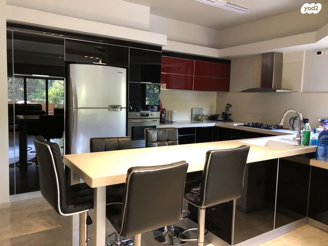 דירה, דוכיפת 10, רמת חן, חיפה