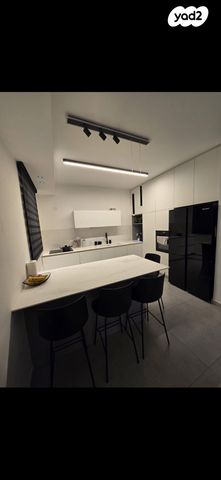 דירה, הנרייטה סאלד 14, כרמי גת, קרית גת