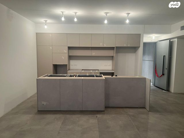 דירה, הר מירון 2, נווה ישראל, הרצליה