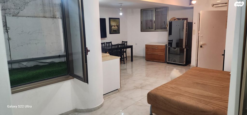 מרתף/ פרטר, פול ברג 30, קרית חתני פרס נובל, ראשון לציון