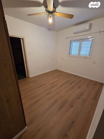 דירה, הכנסת 11, ארלוזורוב, גבעתיים