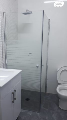 דירה, הראשונים 26, רובע א', אשדוד