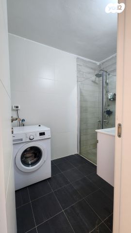 דירה, רחבת הרב עוזיאל 8, שכונה י"א, באר שבע