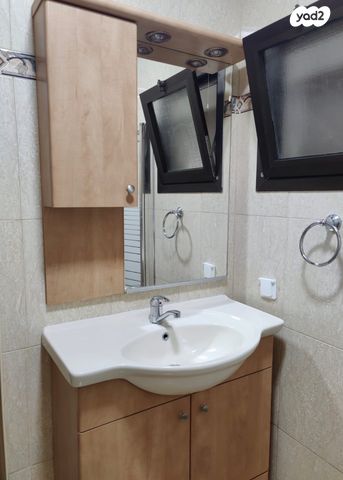 דירת גן, השומר 2, יצחק רבין, מעלות תרשיחא