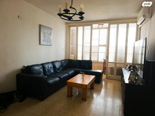 דירה, אברהם גולדברג 3, א' / צפון מזרח העיר, רחובות