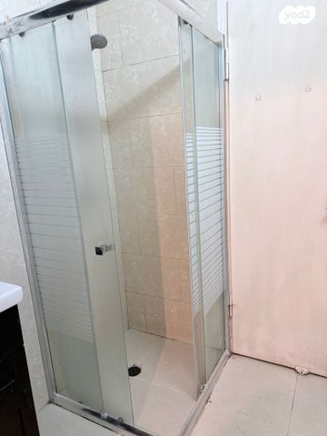 דירה, נתיב חן 65, נווה שאנן, חיפה