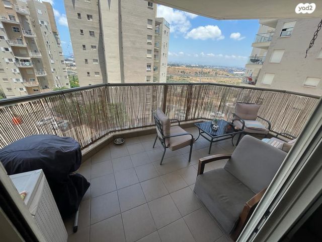 דירה, נווה גנים 23, נווה יוסף, חיפה