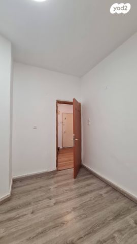 טרומפלדור 17