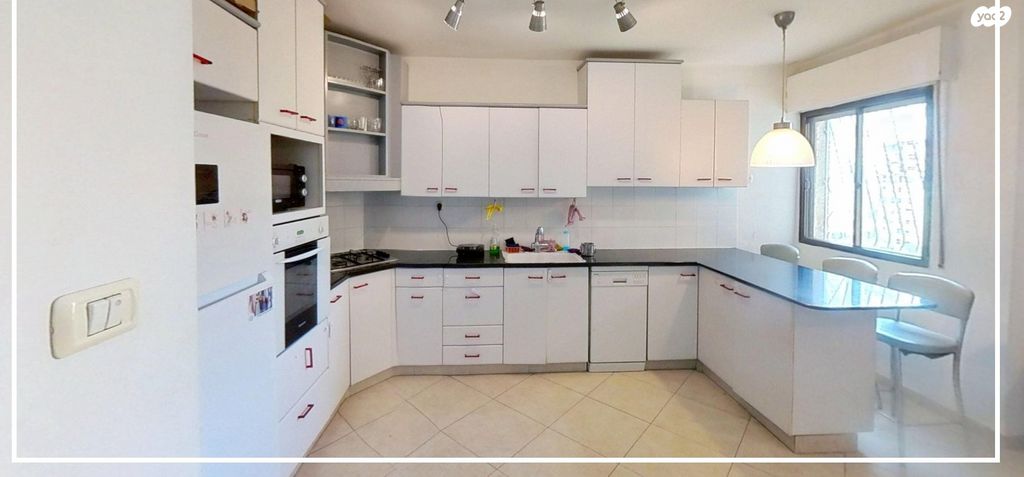 דירה, אינו שאקי 10, רמת שרת, ירושלים