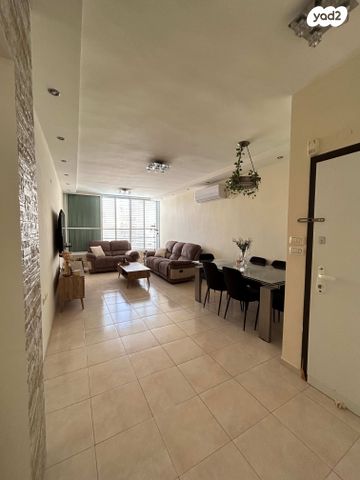 דירה, טרומן 3, נגבה, רמת גן