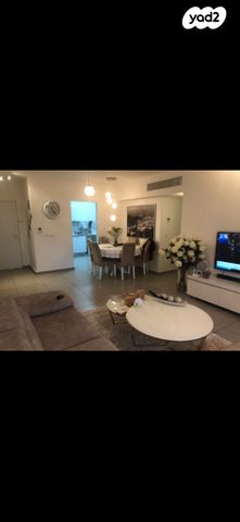 דירה, הרב אונטרמן 4, נאות שקמה, ראשון לציון