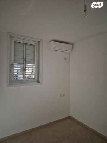 דרך זאב ז'בוטינסקי 11