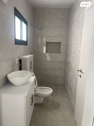 בית פרטי/ קוטג', החוגלה 17, אליכין, אליכין