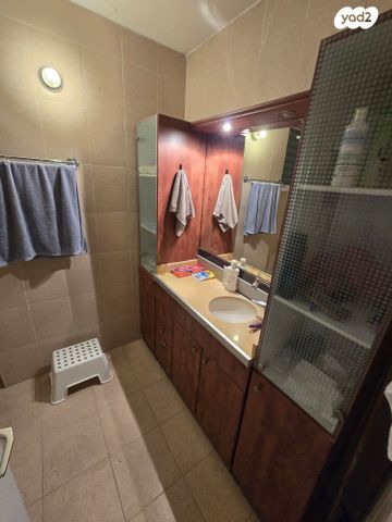 דירה, אבן שפרוט 27, מרכז, הרצליה