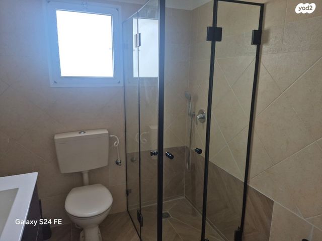 יחידת דיור, המגינים 43, גן יבנה מערב, גן יבנה