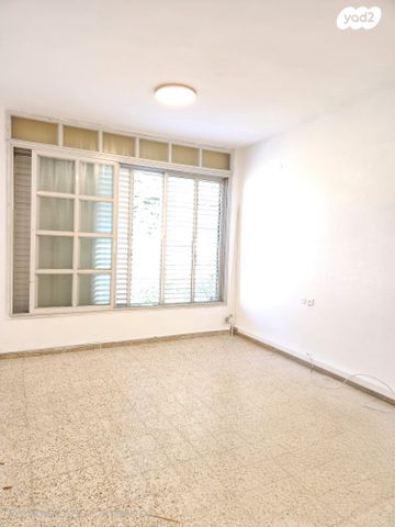 דירה, ראובן 10, מרכז העיר, סביניה, הוותיקה, קרית ביאליק