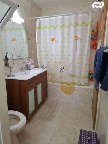 דירה, שדרות מנחם בגין 1, קרית הסביונים, יהוד מונוסון