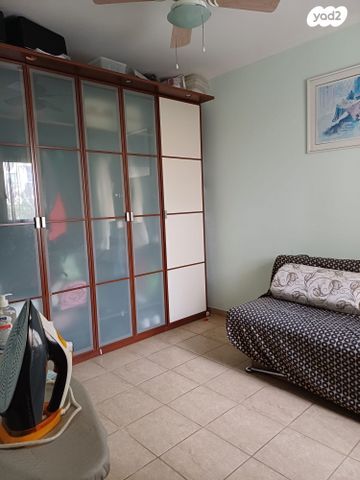 דירה, הרב עוזיאל 14, תקומה / קרית חזני, פתח תקווה