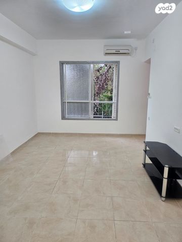 שדרות ודג'ווד 24