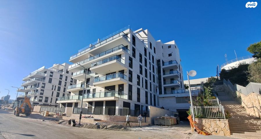 דירה, עמירם חרלף 5, אחוזה, חיפה