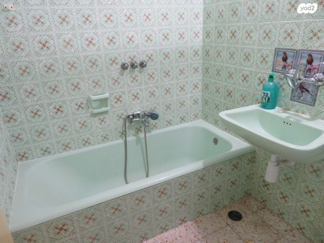 בית פרטי/ קוטג', רש"י 10, מרכז עפולה עלית, עפולה