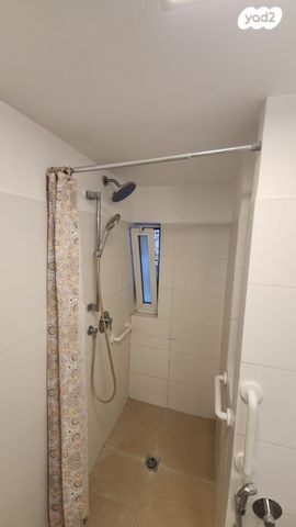 דירה, שדרות בן מיימון 17, רחביה, ירושלים