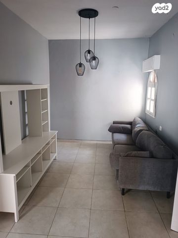 דירה, הלולב 59, קרית יערים, גבעת זאב