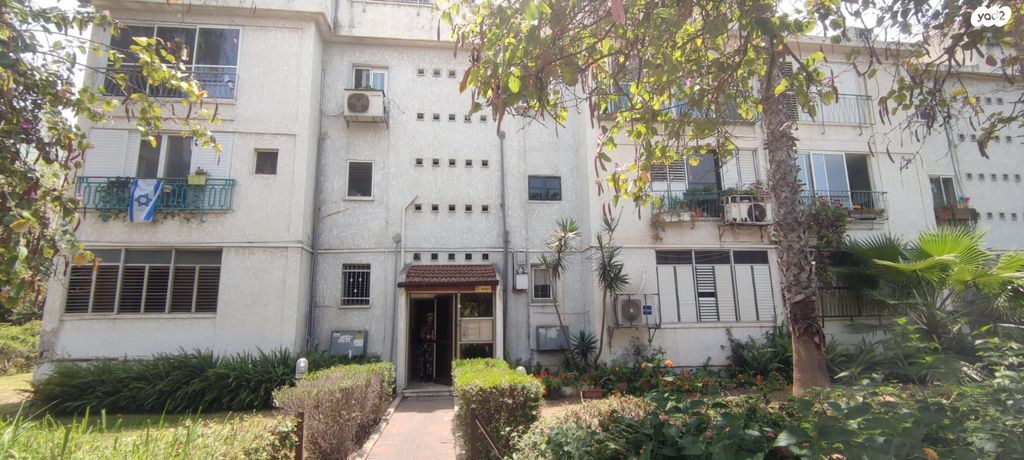 דירה, מקווה ישראל 12, אגרובנק, חולון