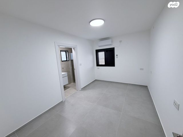 דירה, תמר 35, מורדות טבריה, טבריה