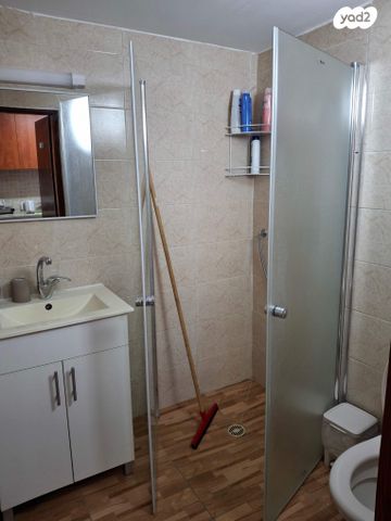 יחידת דיור, הפרדסים 1, כפר יעבץ, כפר יעבץ