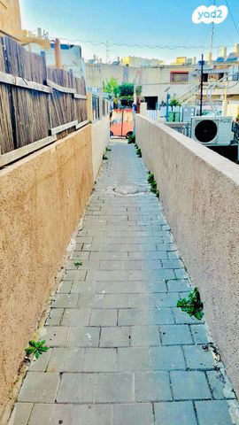 דירה, חיים וייצמן 11, מרכז, קרית עבודה, חולון