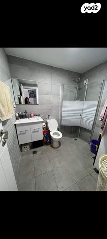 דו משפחתי, המרגלית 46, הפרחים, קרית גת