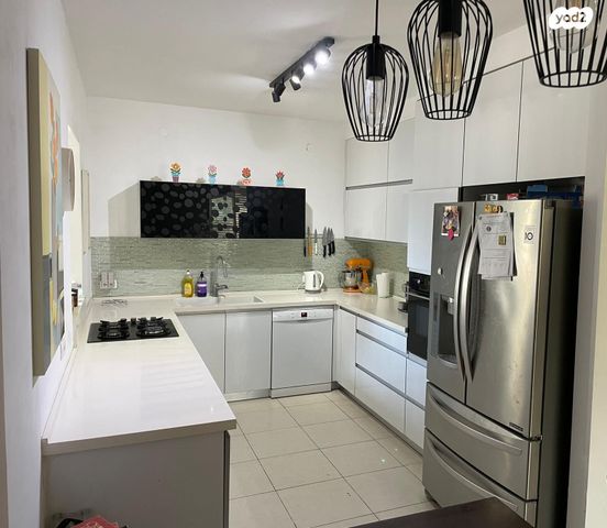 דירה, הנדיב 36, מרכז, הרצליה