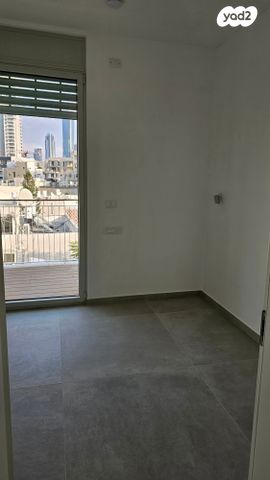 דירה, שטרוק 8, הצפון החדש - דרום, תל אביב יפו