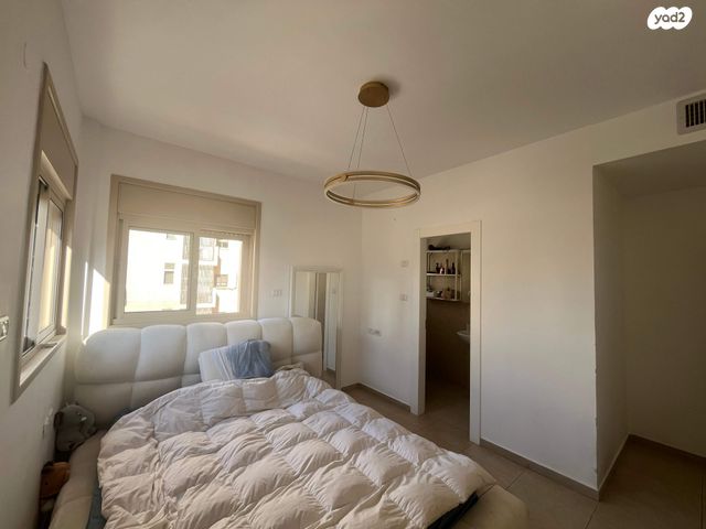 דירה, הבריגדה היהודית 5, גלי הים, נתניה