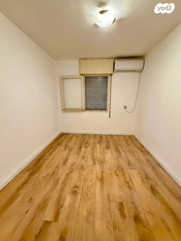 דירה, חיסין 2, תקומה / קרית חזני, פתח תקווה