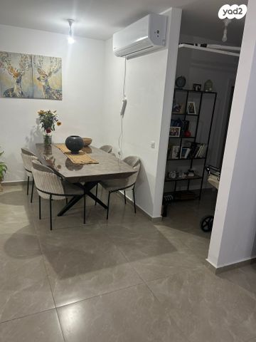 דירה, יונתן 2, נווה שמיר רמת בית שמש ה-1, בית שמש